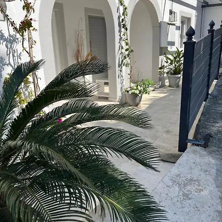 Luxurious/Modern Vacation Home Agios Matthaios  Exterior photo